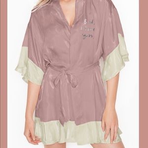 Viola Van Color Block Ruffle Sleeve Faux Silk Robe